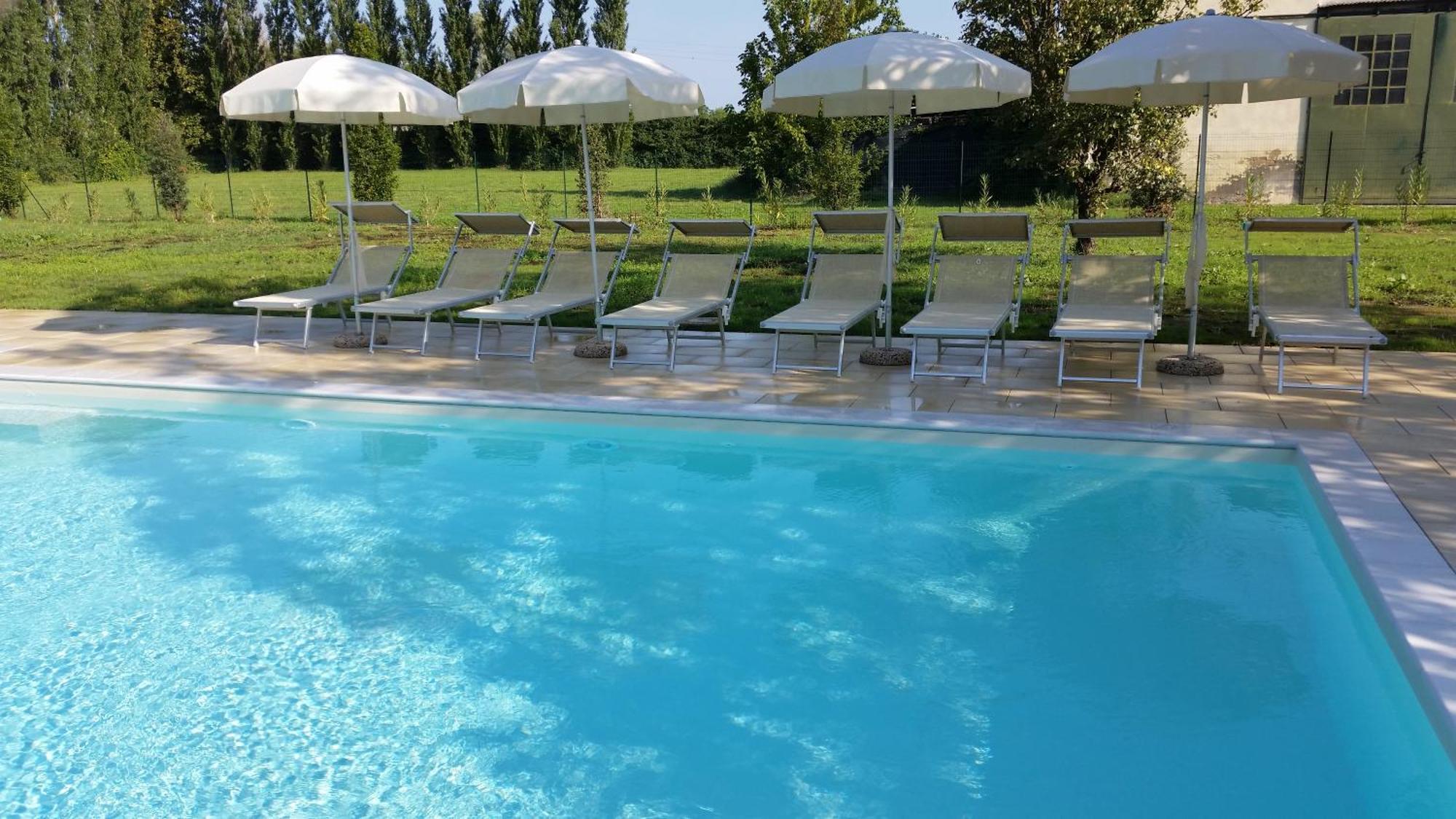 Hotel Venice Resort Airport Тессера Экстерьер фото
